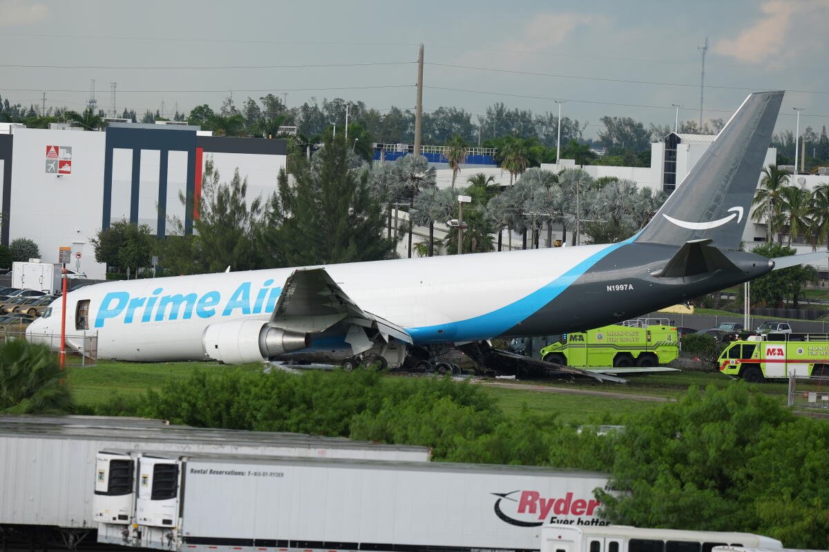 Miami International Airport Plane Crash: 5 Dead and 5 Injured as Investigation Begins